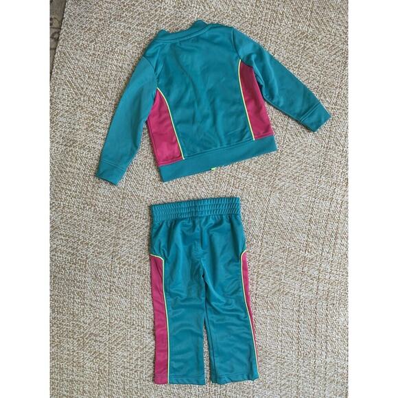 PUMA NWT Girls 2PC Track Suit Jacket Pant Top Warm Up 18M - Picture 3 of 3